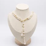 Collar de perlas de rio estilo corbatero